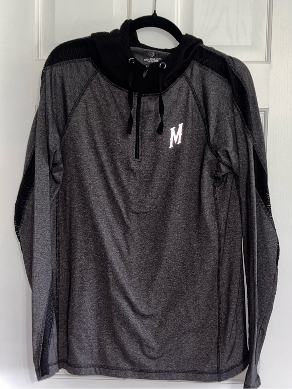Minnesota WILD Women’s XL Zip Up Hoodie